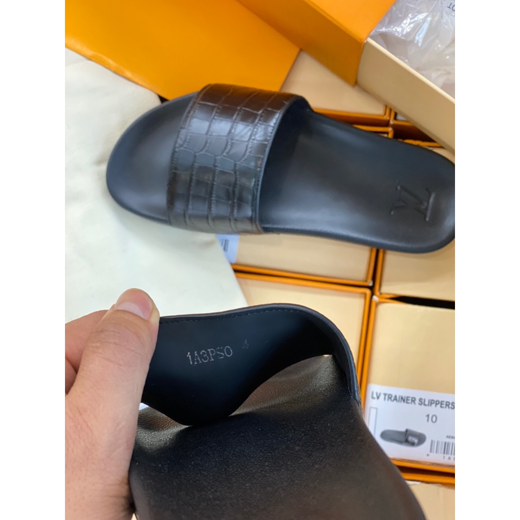 Dép Nam Quai Ngang Vân C*á S*ấ*u