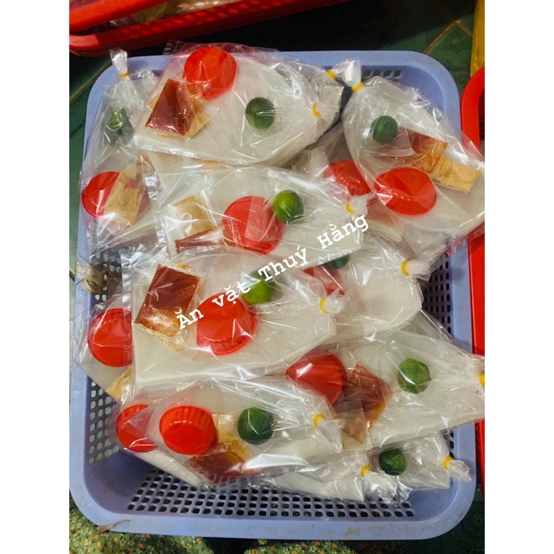 Bánh tráng chấm ớt rim