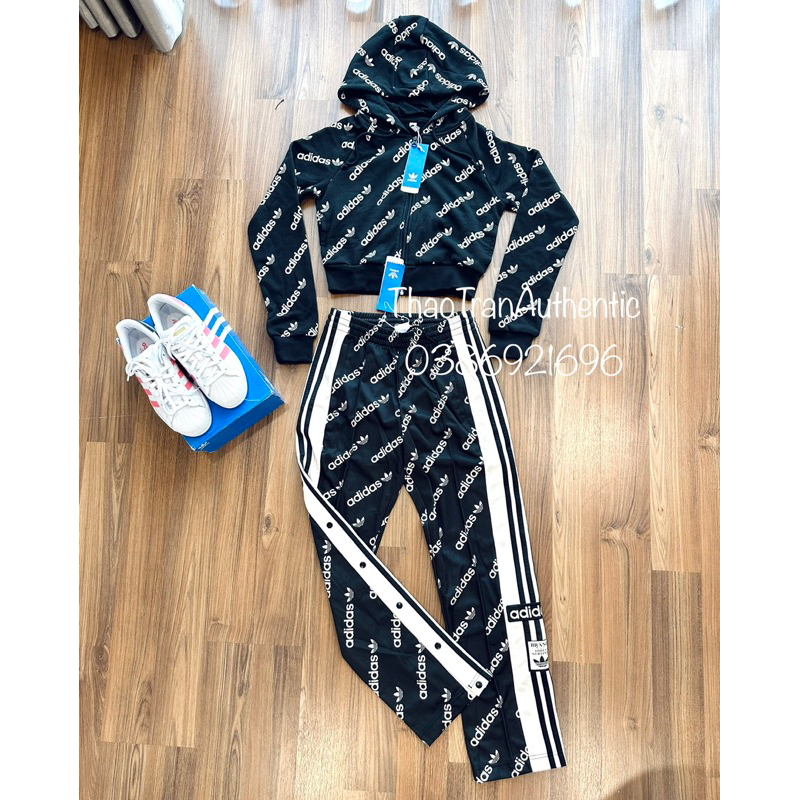 Áo khoác adidas HM4889