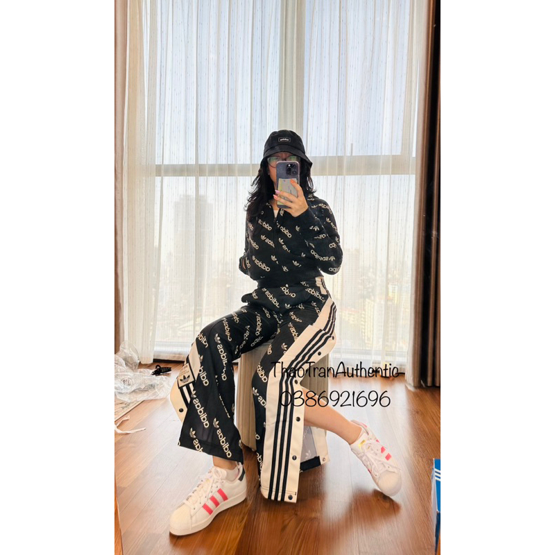 Áo khoác adidas HM4889