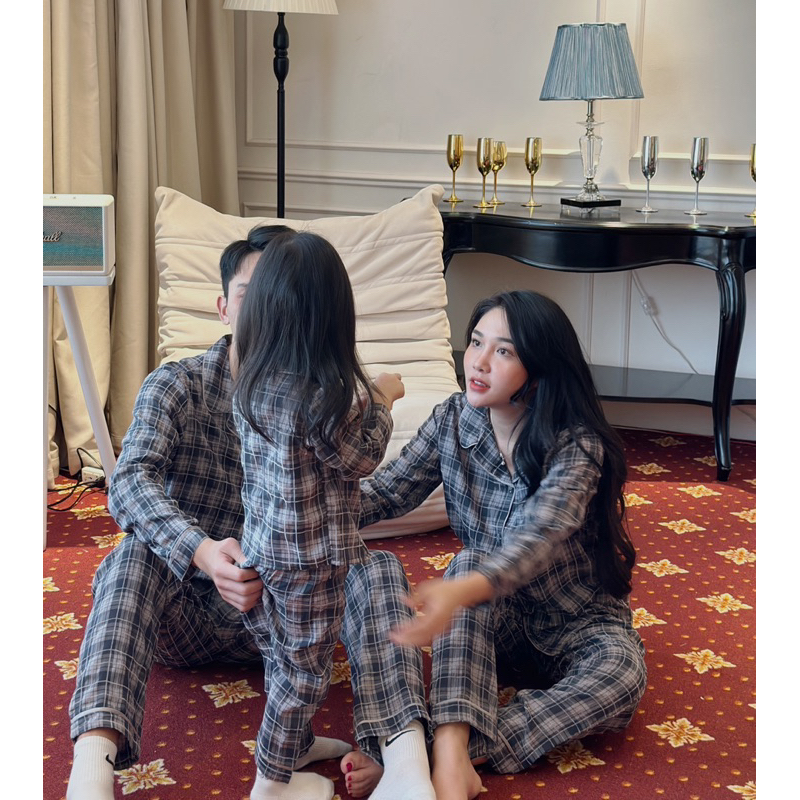 Bộ pijama dài tay quần dàu chất thô đũi kẻ dáng basic có set cả nhà