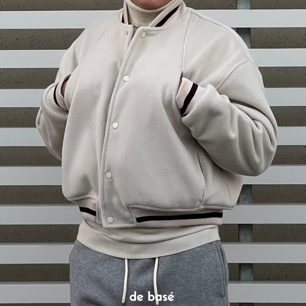 Áo BOMBER dạ - LAZY POCKET BOMBER - Form CROP - De Basé