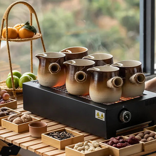 Ấm trà gốm cao, cốc sữa nướng