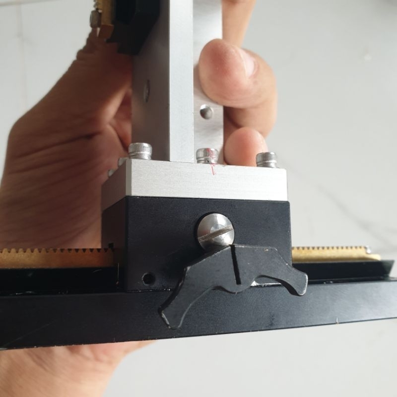 Bộ trượt mang cá 3 trục XZR QHDA kích thước 200x225mm có du xích 0.1mm tháo máy