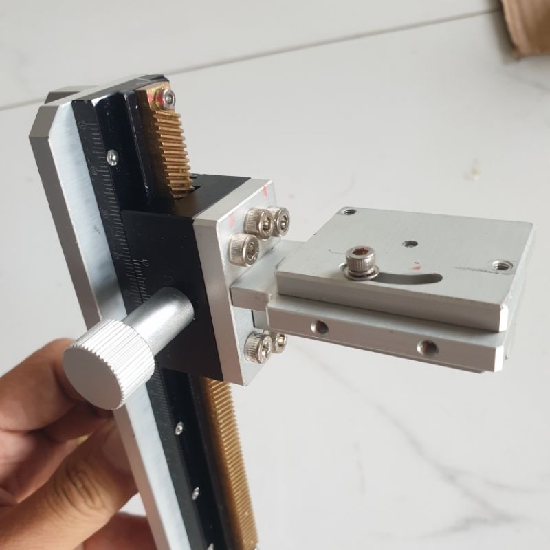 Bộ trượt mang cá 3 trục XZR QHDA kích thước 200x225mm có du xích 0.1mm tháo máy