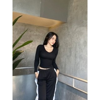 Áo tay dài cổ V nhún eo