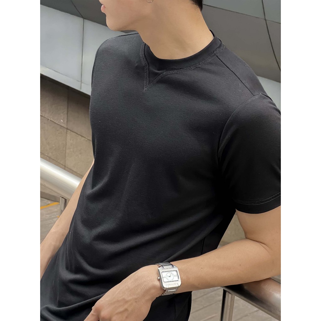 Áo Thun Nam Basic V Details, Chất Vải Dệt Kim Thoải Mái, AT0062, SOMEHOW