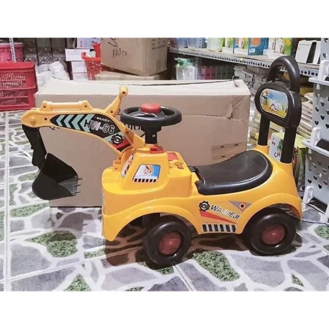 Xe cẩu chòi chân 1388 có nhạc cho bé E