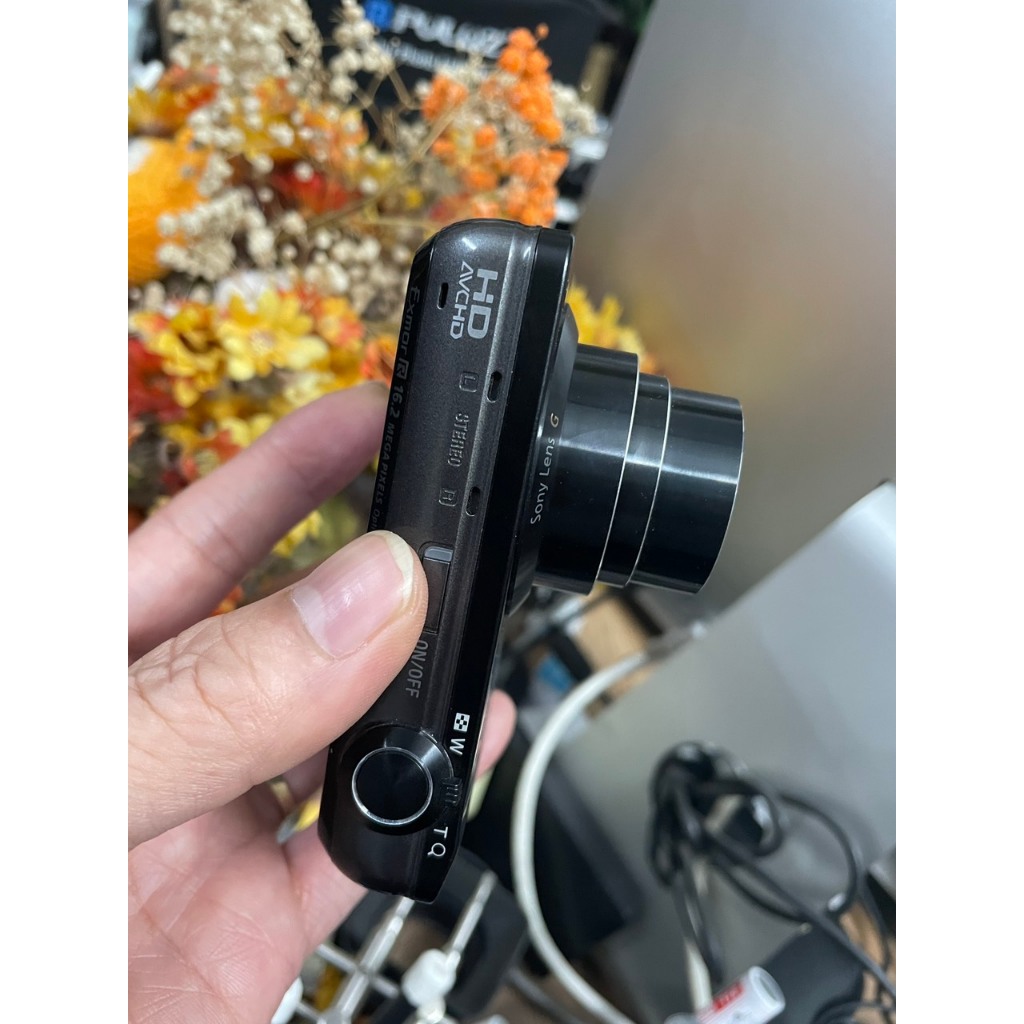 Máy ảnh Sony SyberShot WX10 có tiếng Việt