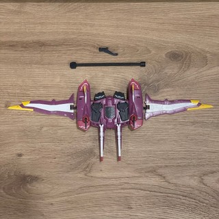 Mô hình máy bay gundam rg 1/144 justice bandai