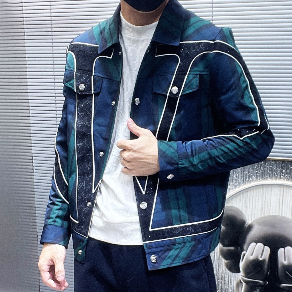 Áo khoác kiểu sơ mi nam dài tay kẻ sọc trang trí logo Valentino