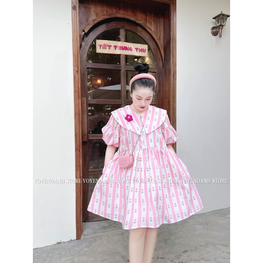 đầm bông baby doll cổ bẻ đính bông ngắn tay