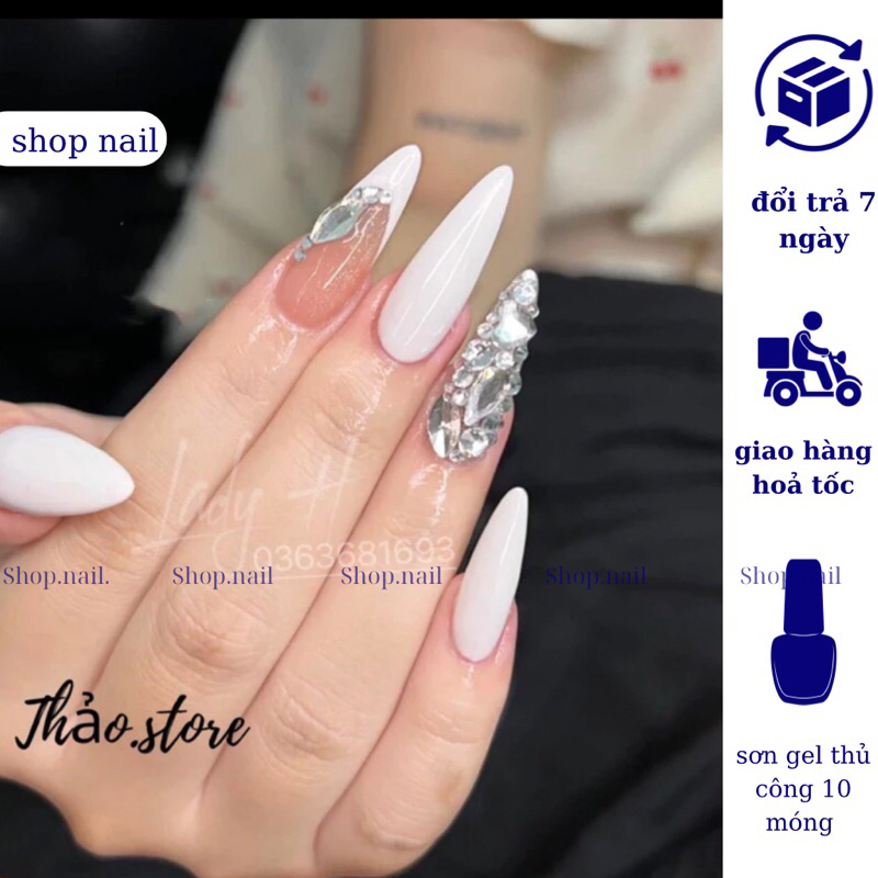 Nailbox thiết kế sang trọng , móng tay giả đính đá sang trọng tặng keo và dũa