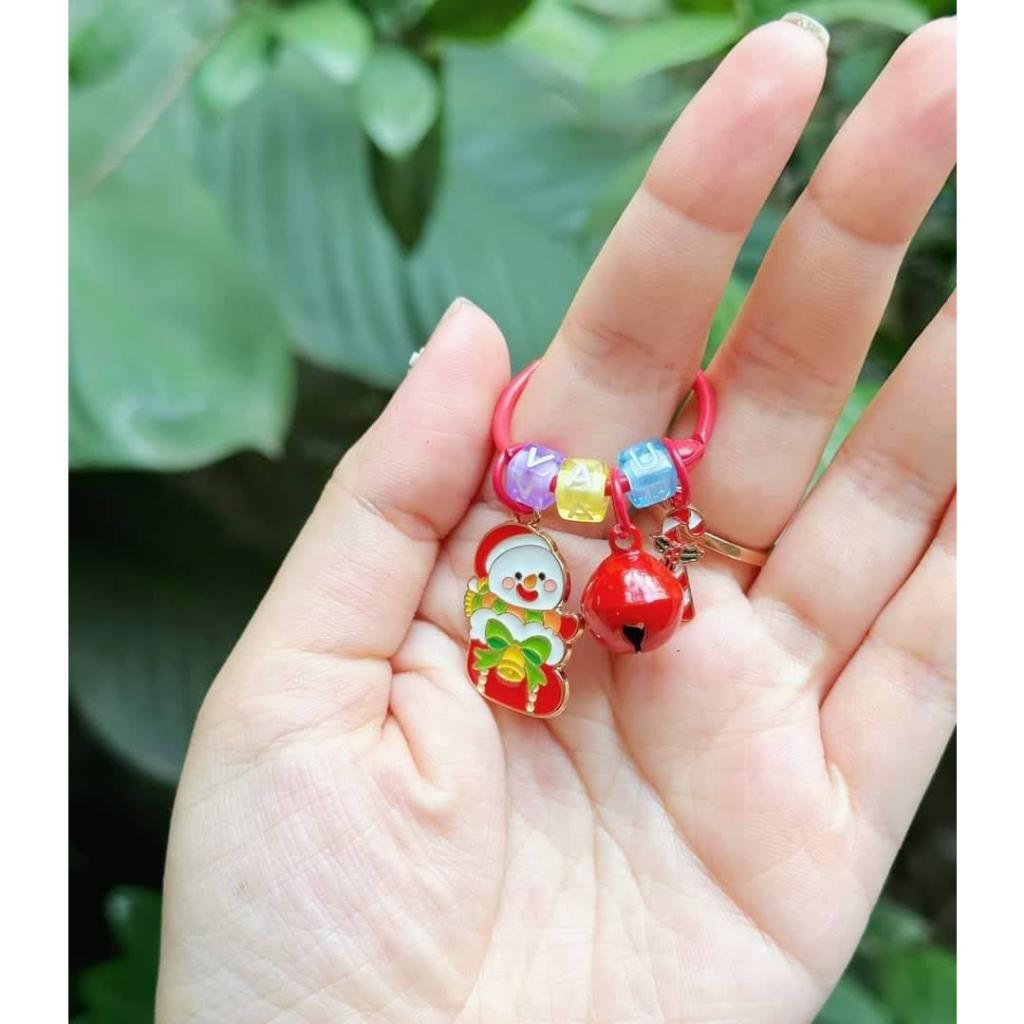Móc Khoá Giáng Sinh Noel DIY Các Charm Nhiều Màu Sắc Có Chuông Bằng  Kim Loại Dễ Thương