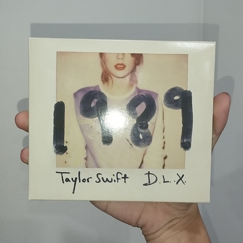 Album 1989 Japan có Hộp + Palaroid