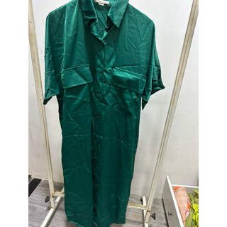 Váy lụa xanh hàng vnxk new đã cắt tag