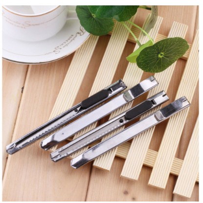 Dao dọc giấy mini Cà rốt , móc khoá tiện lợi