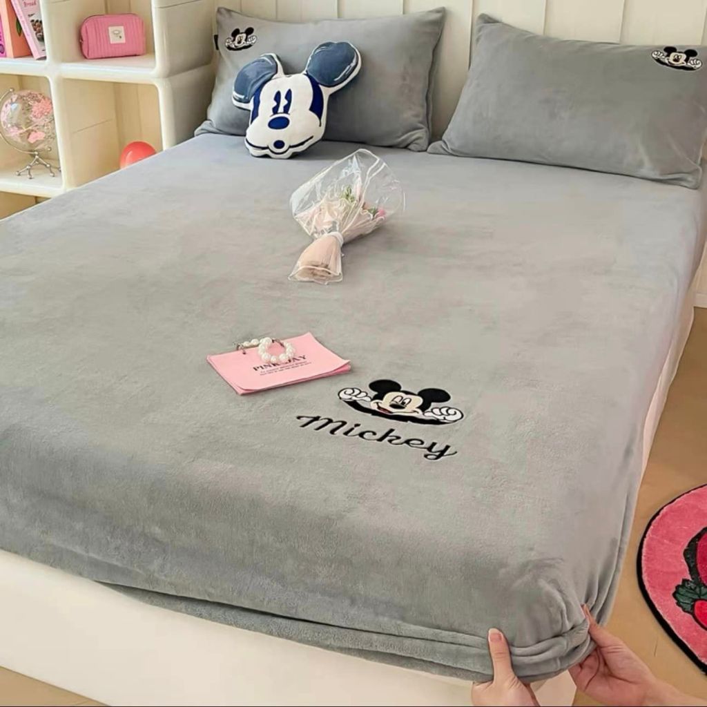 Bộ ga giường 𝐃𝐢𝐬𝐧𝐞𝐲 𝐢𝐧 𝐲𝐨𝐮𝐫 𝐛𝐞𝐝