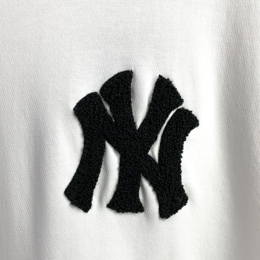 Áo New Era Chính Hãng Giá Tốt