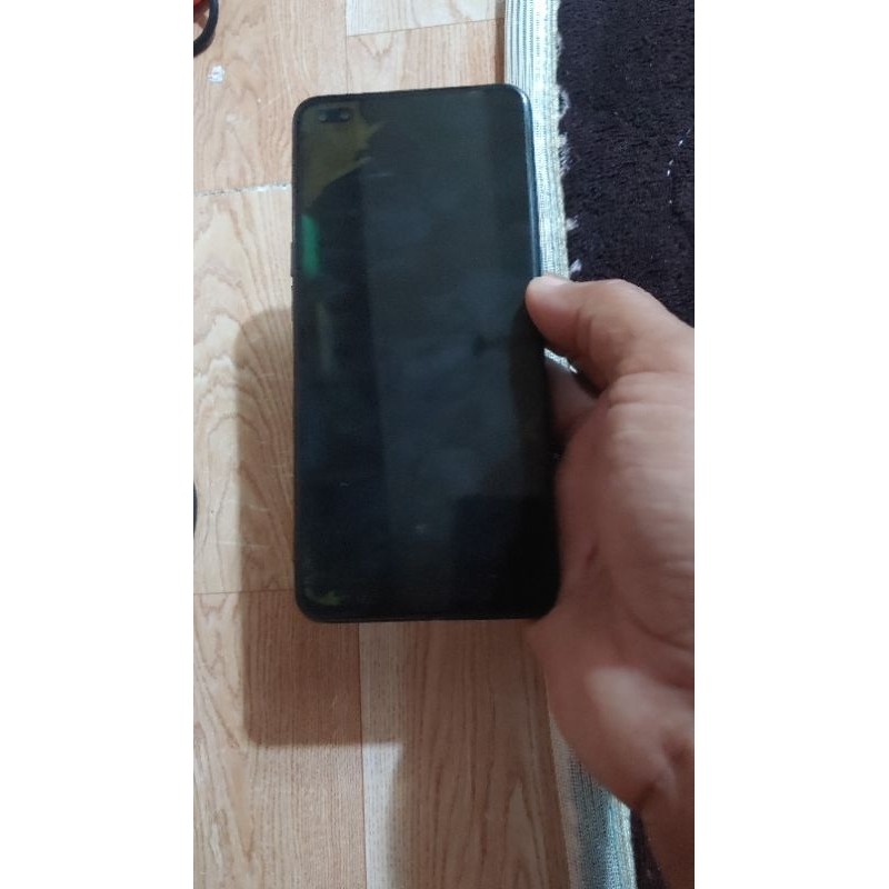 Xác oppo reno 3 pro sống mới như hình