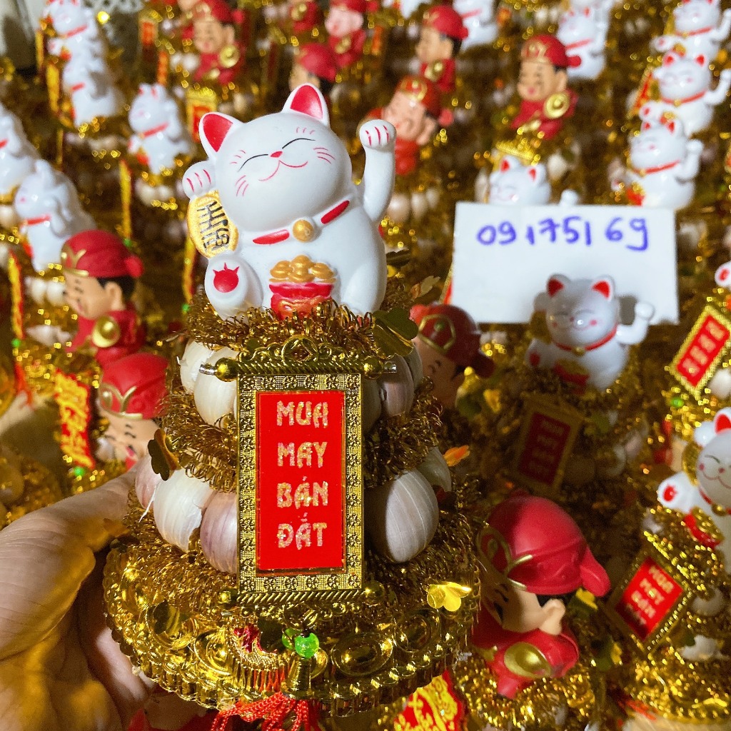 Tháp tỏi Mèo chiêu tài mới 2024