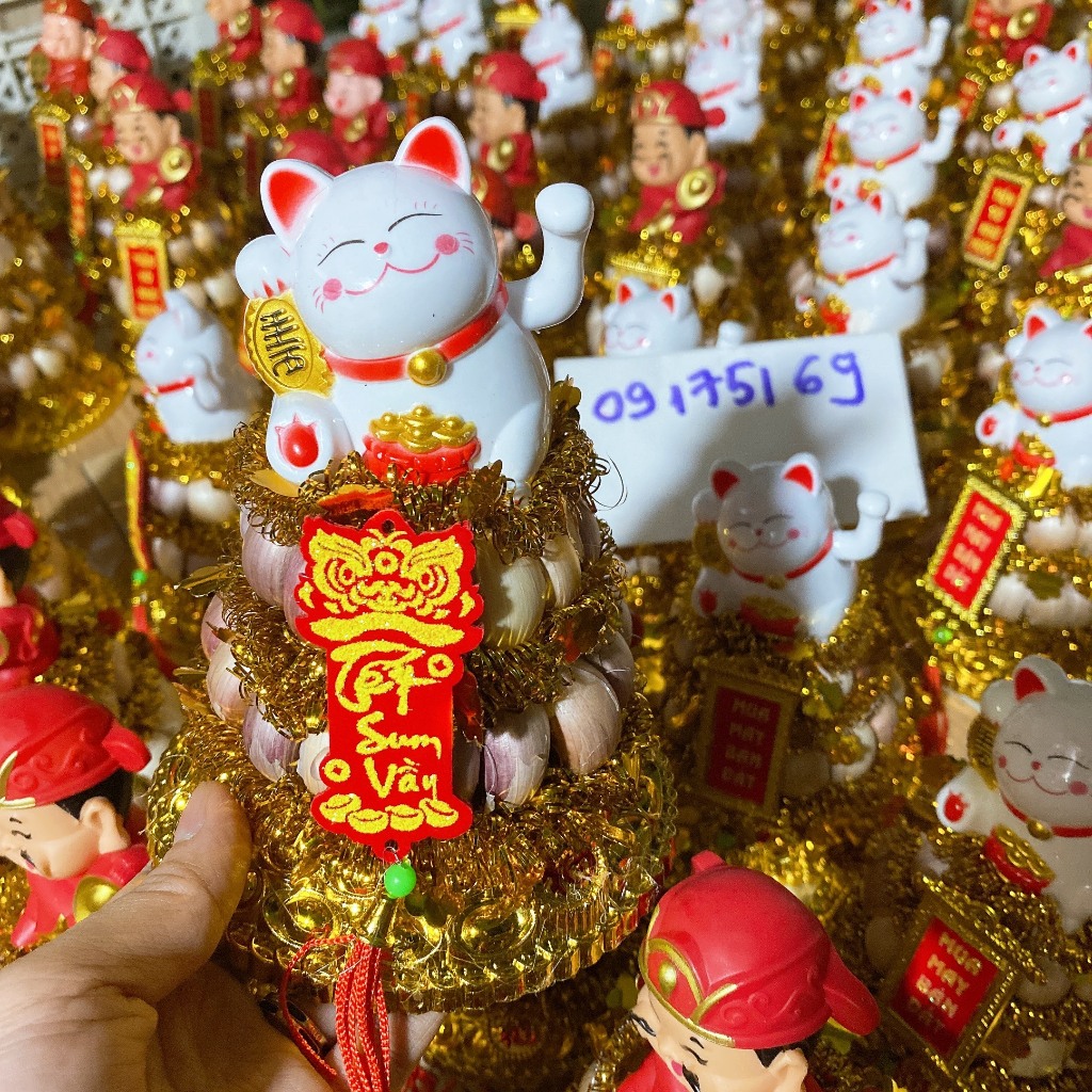 Tháp tỏi Mèo chiêu tài mới 2024