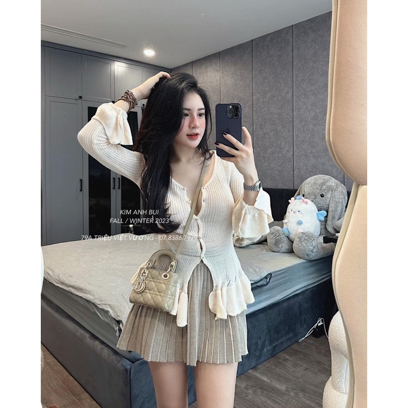 Set Áo Len Mỏng Tay Loe Kèm Chân Váy Xếp Ly