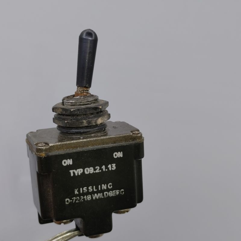 Công tắc gạt 6 chân tháo máy, 2 chế độ và 3 chế độ