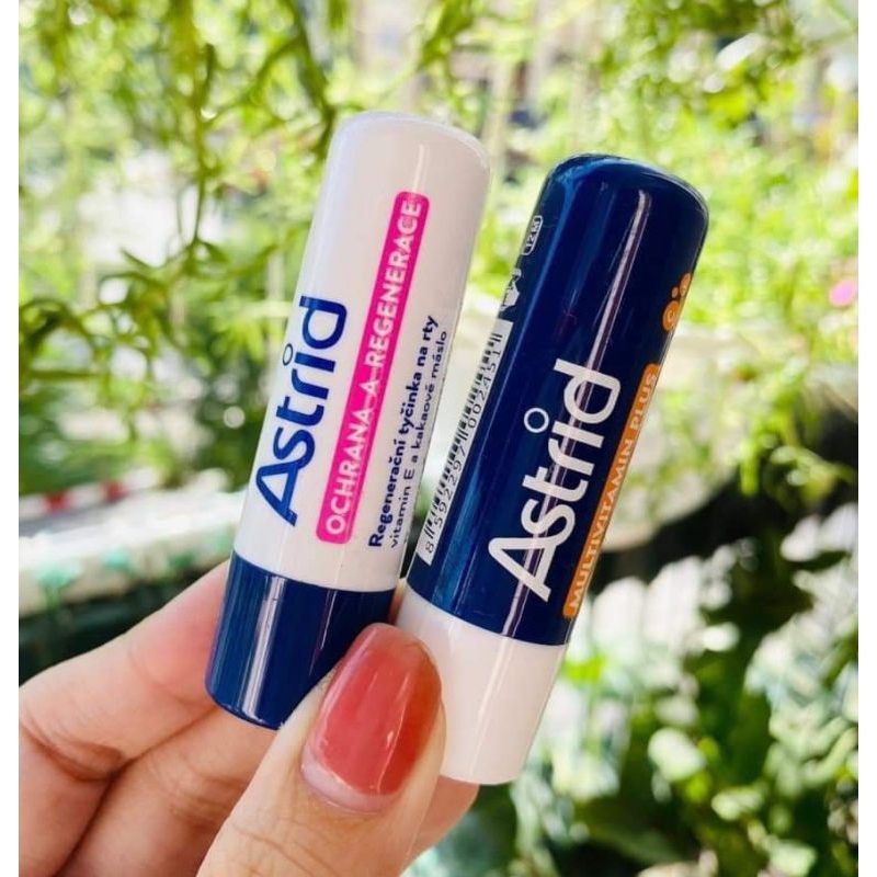 Son dưỡng mỡ hươu Astrid  4.7g