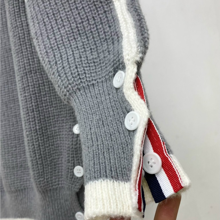 Áo Len Sweater Thom 4 Vạch Form Rộng Nam Nữ Unisex Hàng QC Loại 1 Cao Cấp