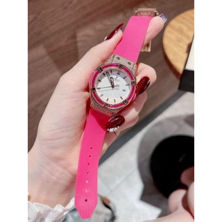 Đồng hồ nữ Hubl cao cấp mặt tròn đính đá dây cao su siz 34mm