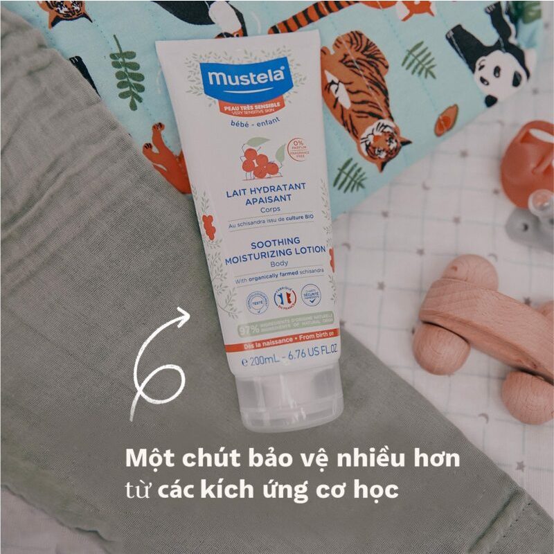 Sữa Dưỡng Da Toàn Thân Cho Em Bé Có Da Nhạy Cảm Mustela SOOTHING MOISTURIZING LOTION 200ML