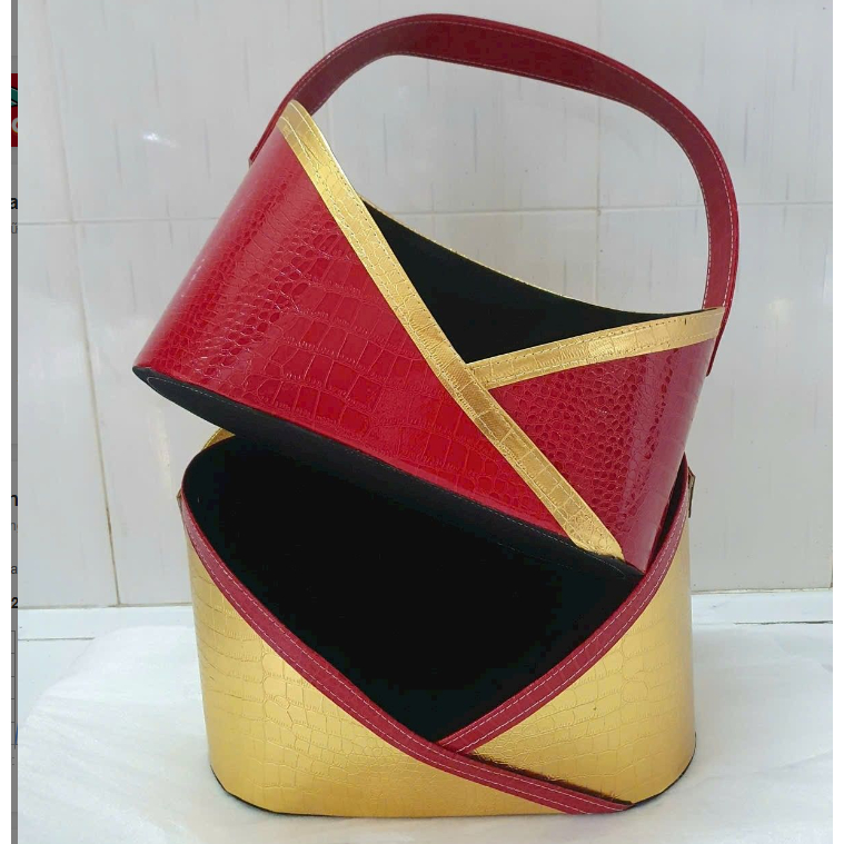 Giỏ quà in logo theo yêu cầu