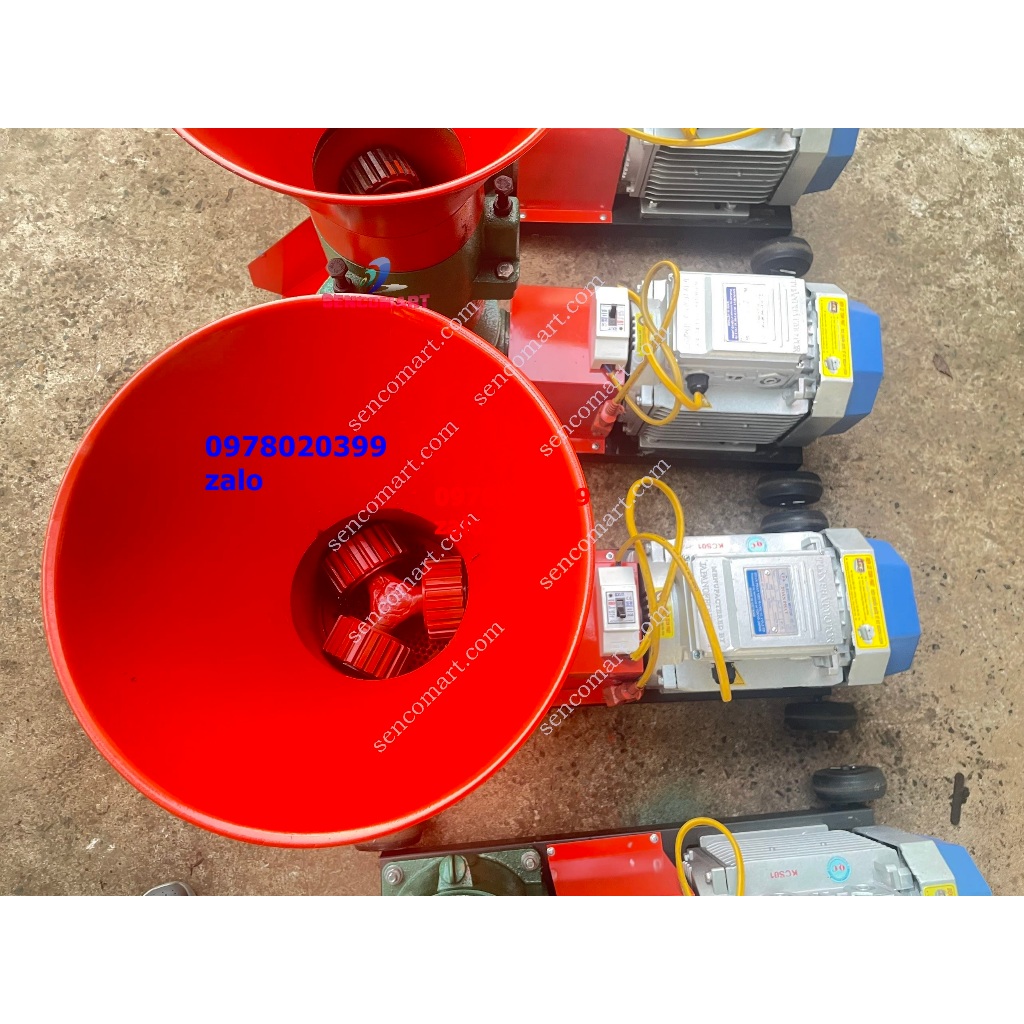 Máy ép cám viên 3 quả lô giá rẻ