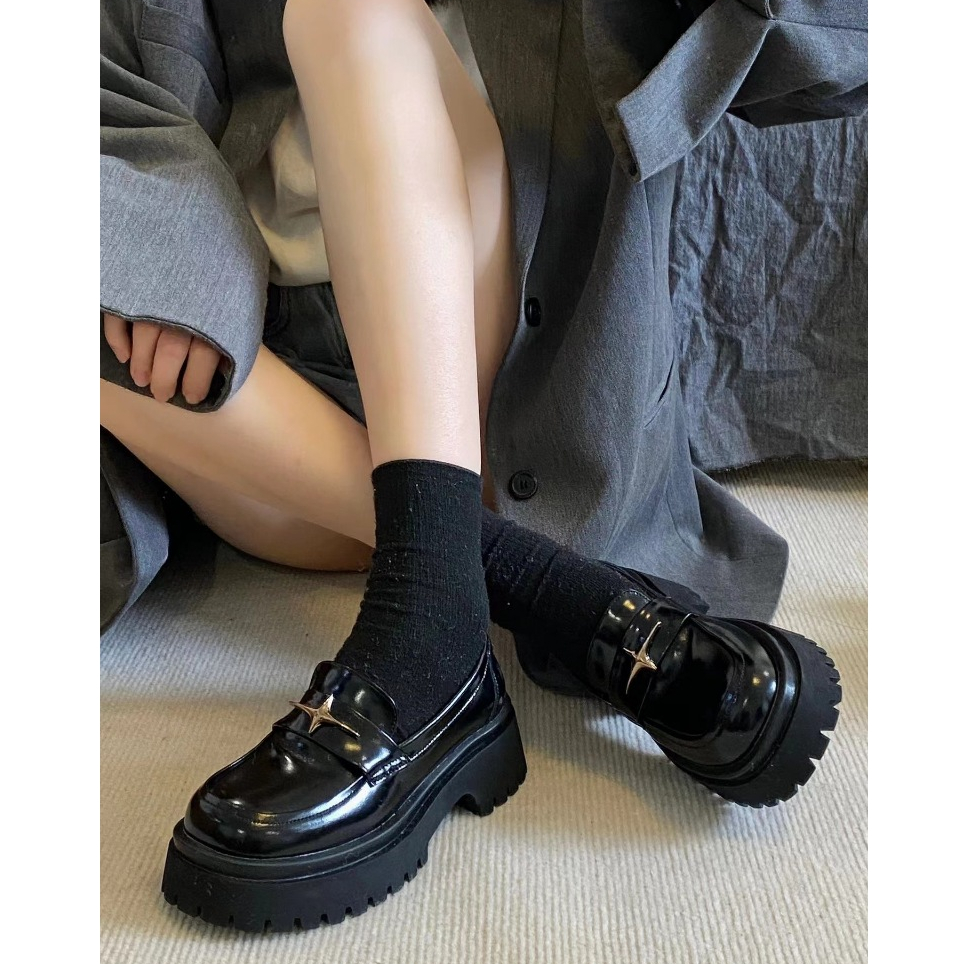 Giày lười gắn ngôi sao - Loafer star