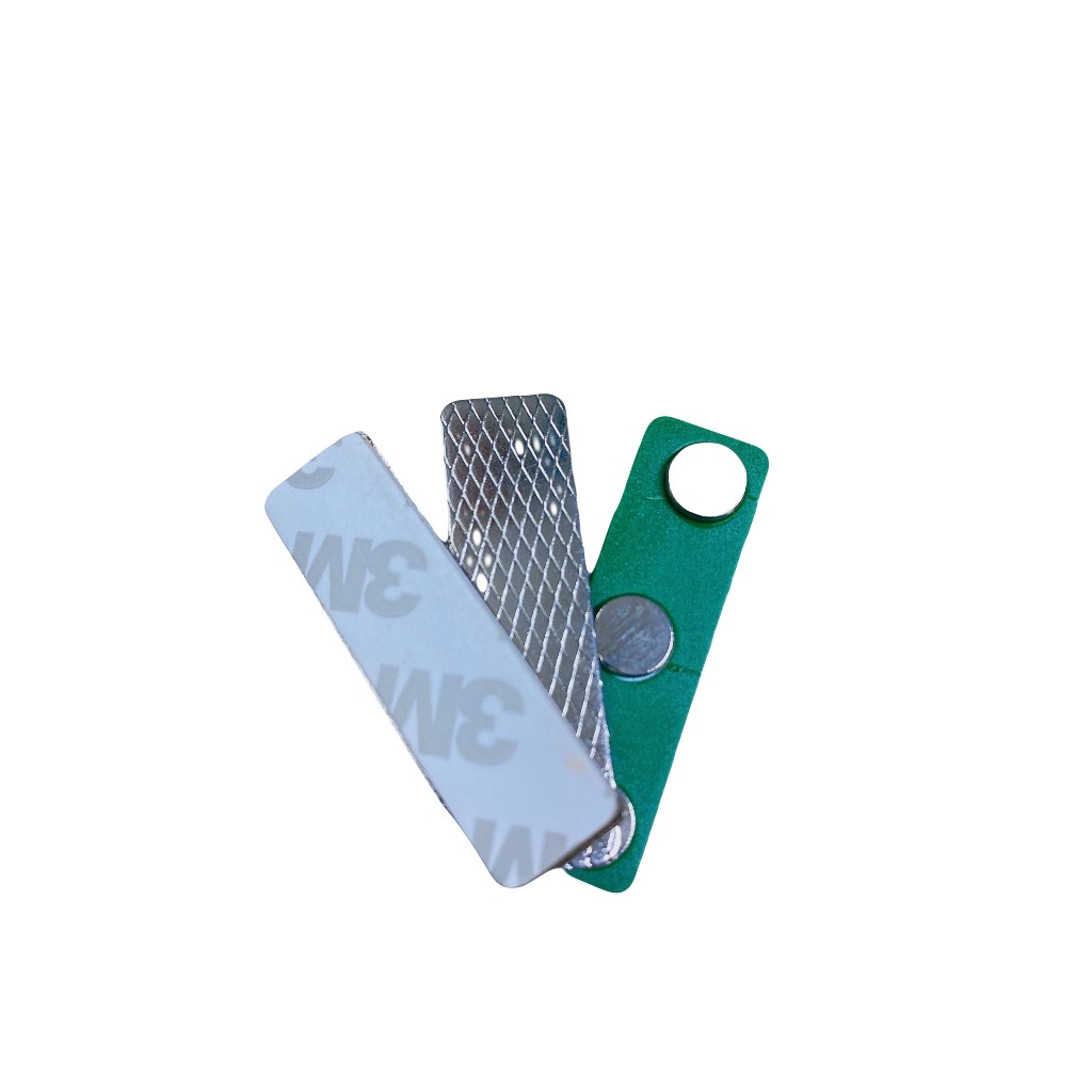 Nam châm cài áo, thẻ tên 2 nút ngắn, 2 nút dài, 3 nút xanh, 3 nút đen, 1 nút tròn