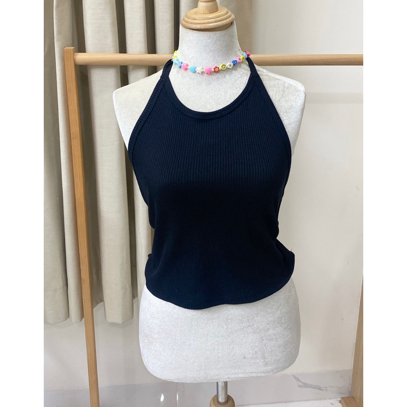 Áo yếm hở lưng