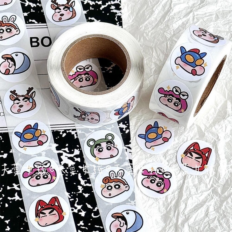 500 hình dán/ miếng dán/ Sticker Shin cậu bé bút chì trang trí, dán chống va đập laptop, điện thoại
