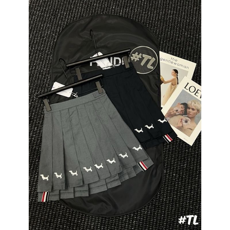 Chân Váy Thom xếp ly dáng ngắn Siu Cấp