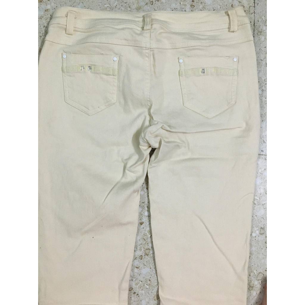 Quần kaki kem
