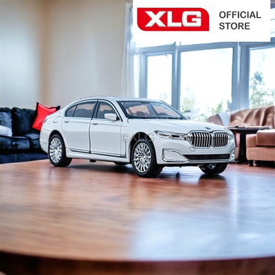 Mô hình xe ô tô BMW 760LI 1:24 hợp kim có đèn led âm thanh cao cấp - XLG