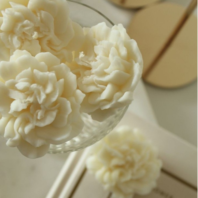 Nến hoa cẩm chướng dùng làm quà tặng, các dịp lễ tình nhân, cặp đơi, sinh nhật, chill, đốt, trang trí nhà cửa