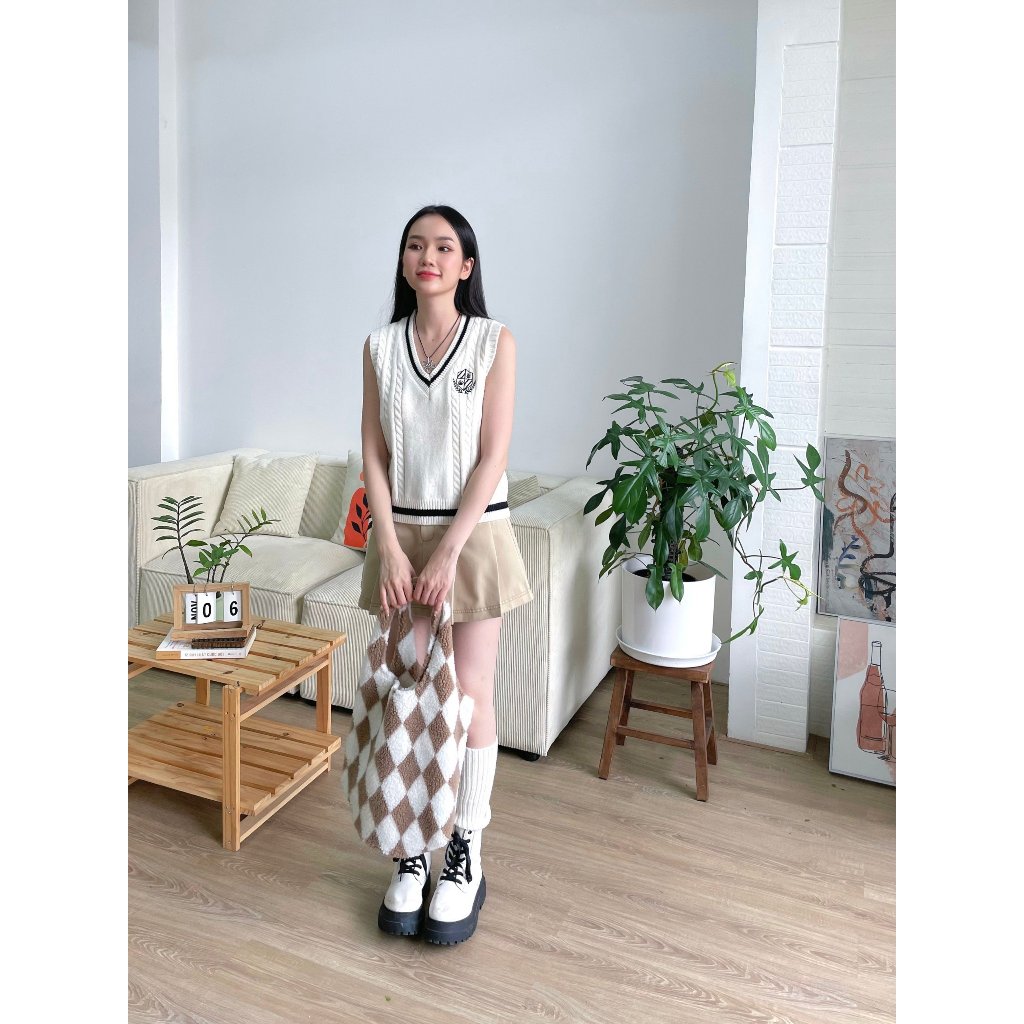 Chân váy kaki nắp túi giả cạp cao xếp li dáng A có quần lót trong | ROZI SKIRT| Secodee