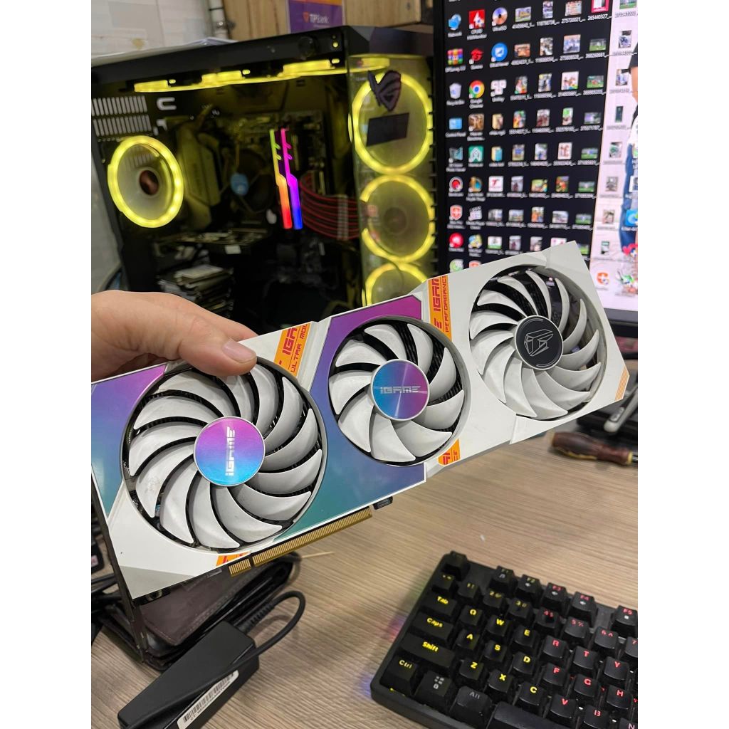 Card Màn Hình Colorful IGame GeForce RTX 3060 Ti Ultra White OC GDDR6X V2-V