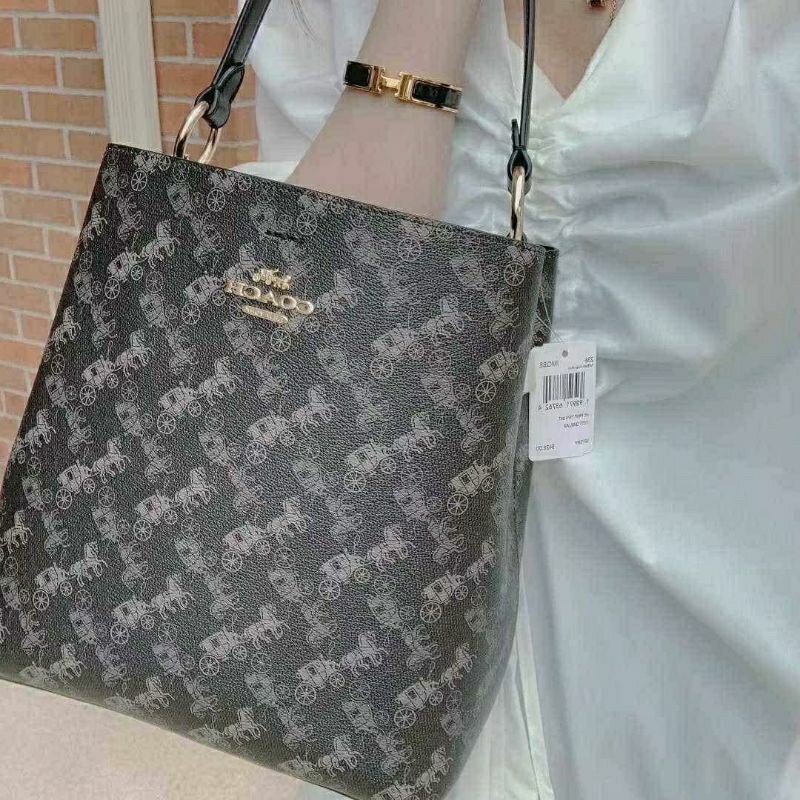 TÚI da Coach BUCKET đeo vai, đeo chéo.