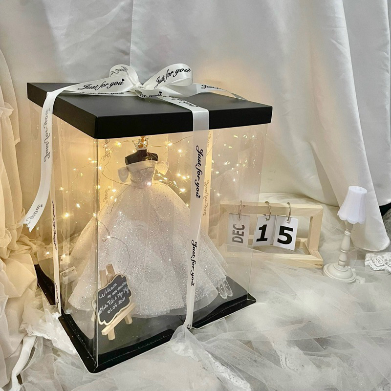 Mô Hình Váy Cưới Mini trong suốt