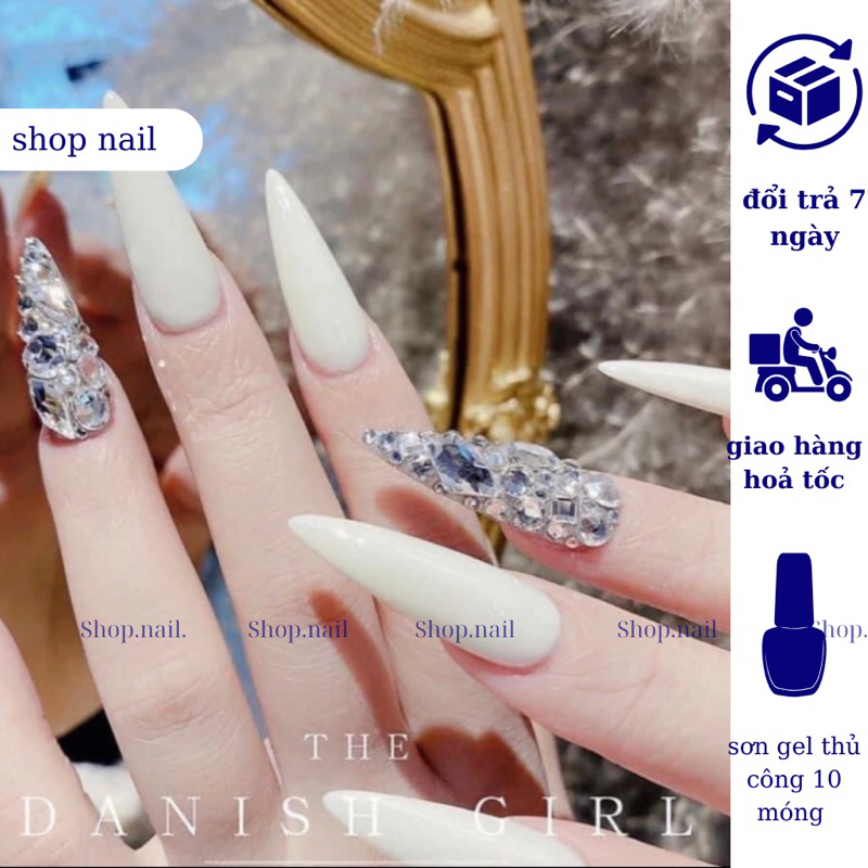 Nailbox thiết kế theo yêu cầu tặng keo và dũa , mẫu nail đẹp sang trọng , móng tay giả đính đá