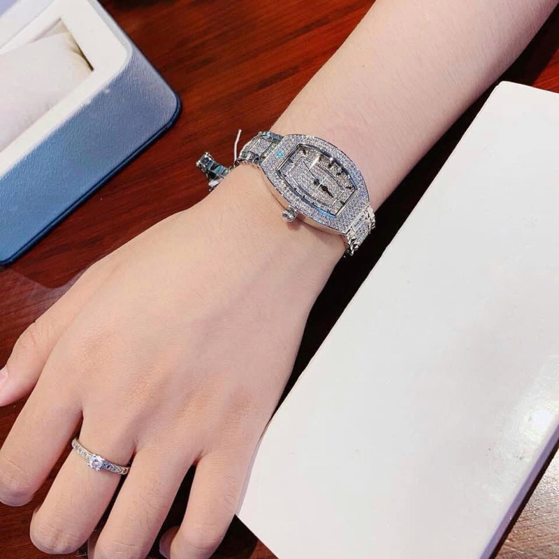 Đồng Hồ Nữ Davena Mặt Bầu Đính Full Đá Trấu 2 Màu Lựa Chọn: Vàng, Trắng