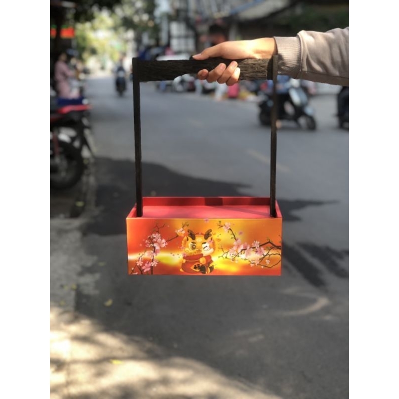 Giỏ, lẵng đựng quà tết, đồ trang trí năm Hổ Vàng