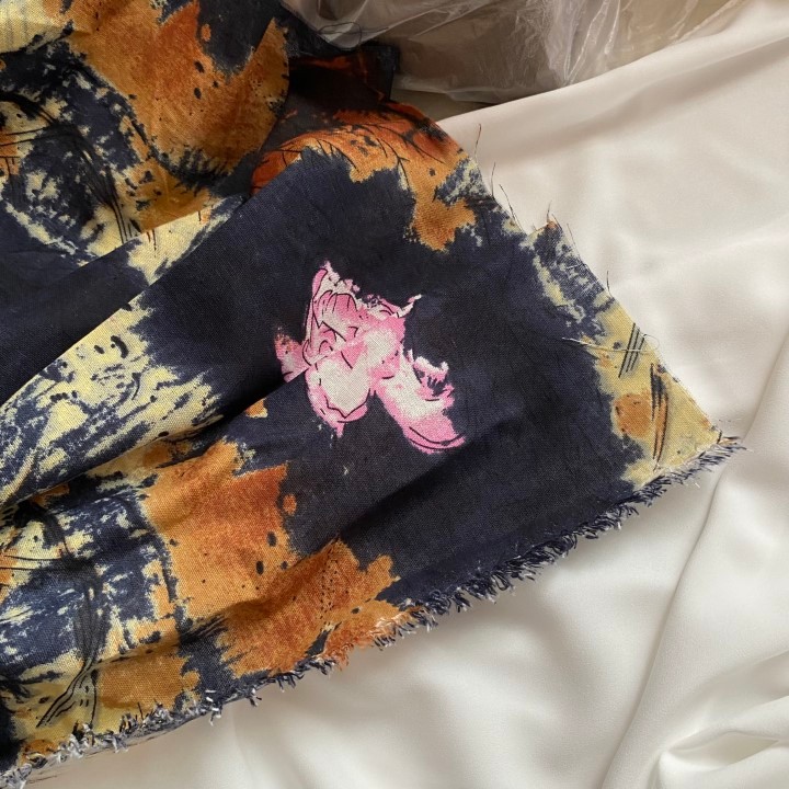 Vải Linen Cotton 100% Họa Tiết Khổ 1m45 - Không Co Giãn, Hơi Thô Nhẹ - May Áo Sơ Mi, Đầm, Váy, Đồ Thiết Kế